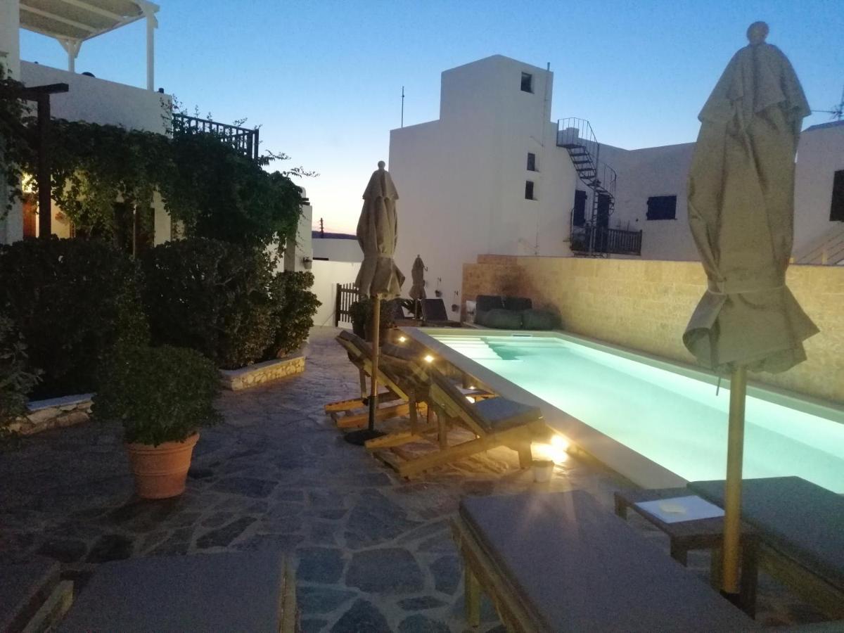 Christina Hotel, Adults Only, Heated Salt Water Pool ناوسا المظهر الخارجي الصورة